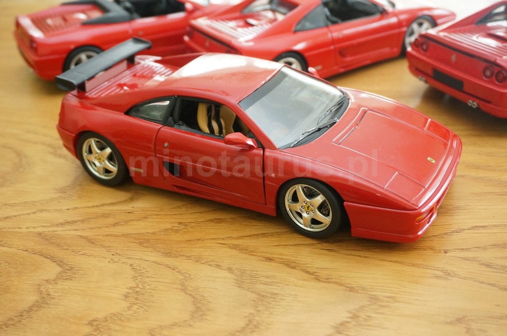 Ferrari F355 Challenge Hot Wheels 1:18 – Minotaurus