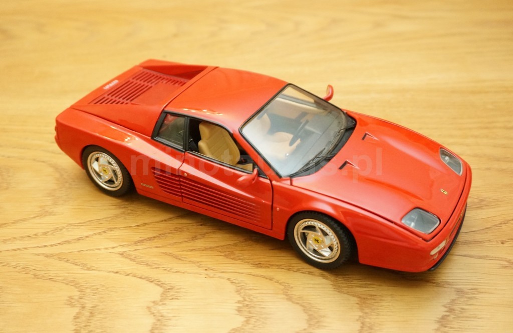 Ferrari F512 M Hot Wheels 1:18 – Minotaurus